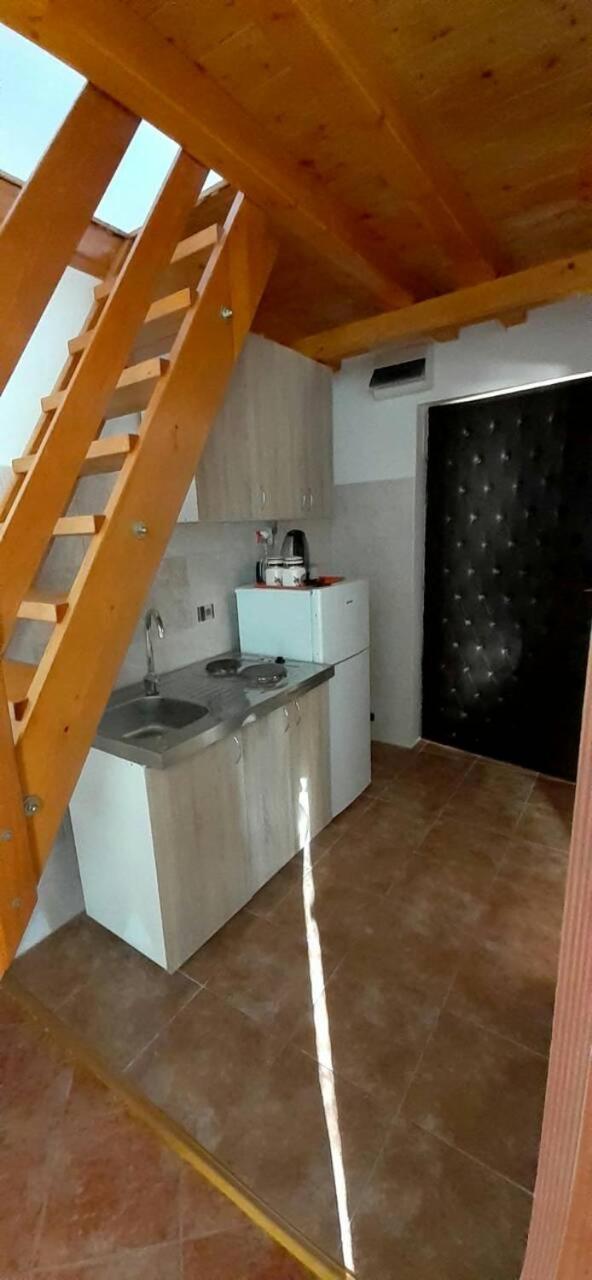 Apartmani M Herceg Novi Rum bild