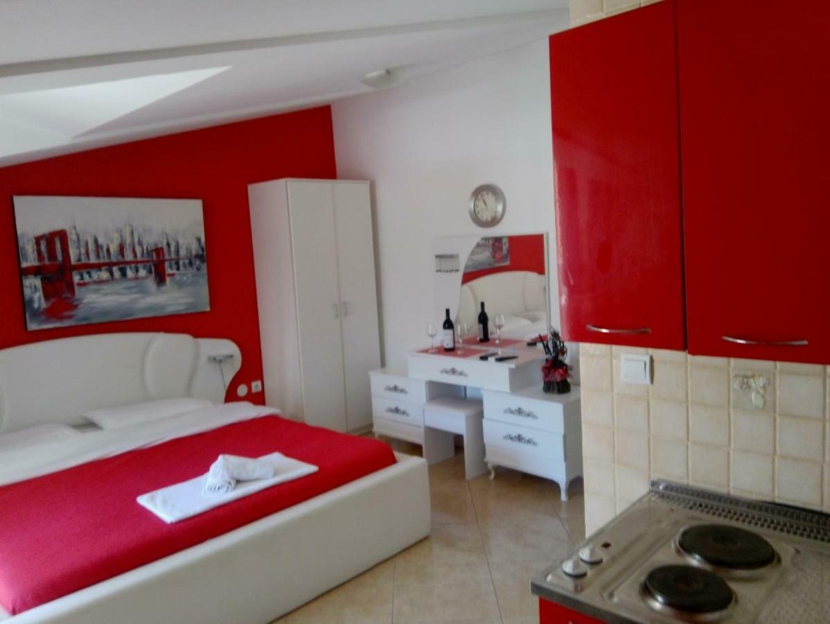 Apartmani M Herceg Novi Exteriör bild